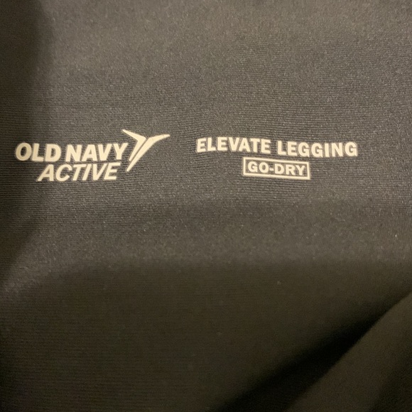 Old navy active leggings - Picture 4 of 7